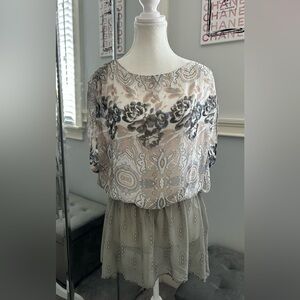 Free People Sheer Print Open back Tunic/Dress Size Large Like New